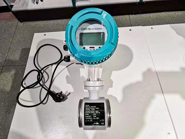 Advantages and disadvantages of electromagnetic flowmeter