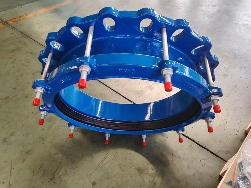 Flange adaptor